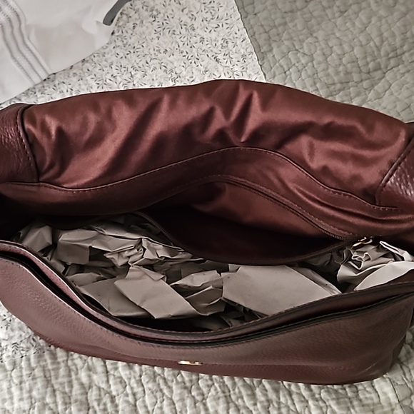 Purse - Picture 2 of 3